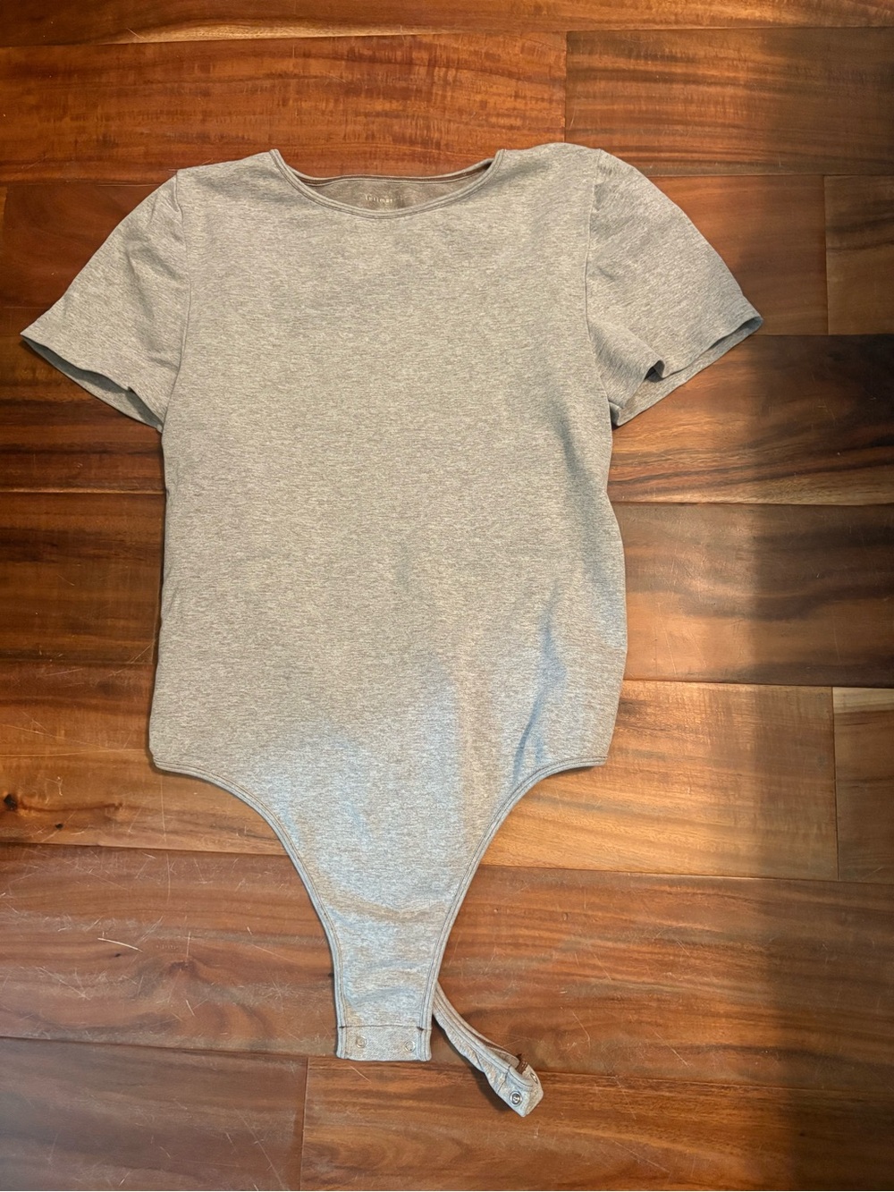 Free People Intimately Short Sleeve Bodysuit – Size M/L Gray brown (988)